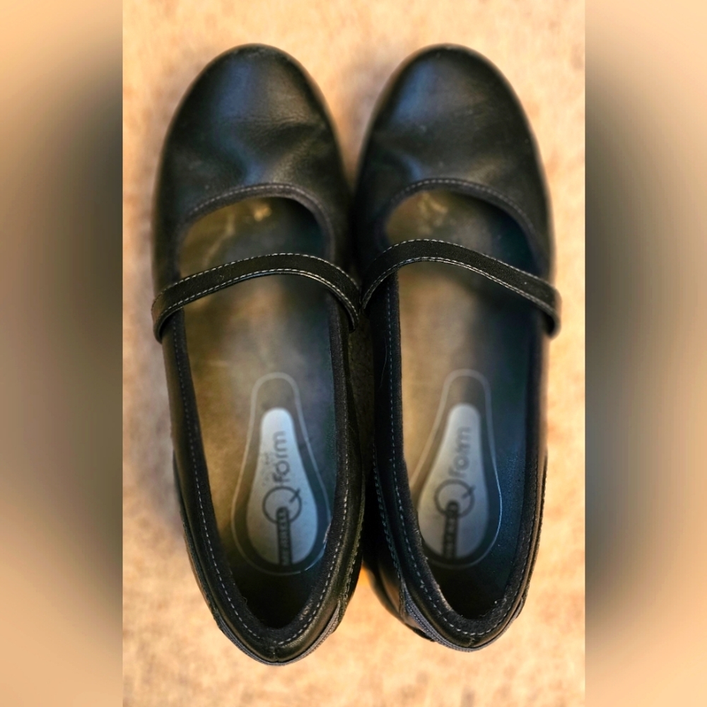 Merrell mary-jane shoes
